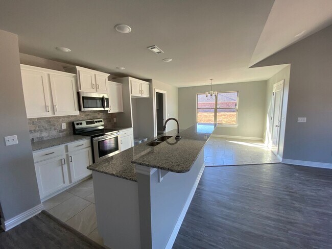 Foto del edificio - Beautiful Home in Bentonville - Prime Loca...