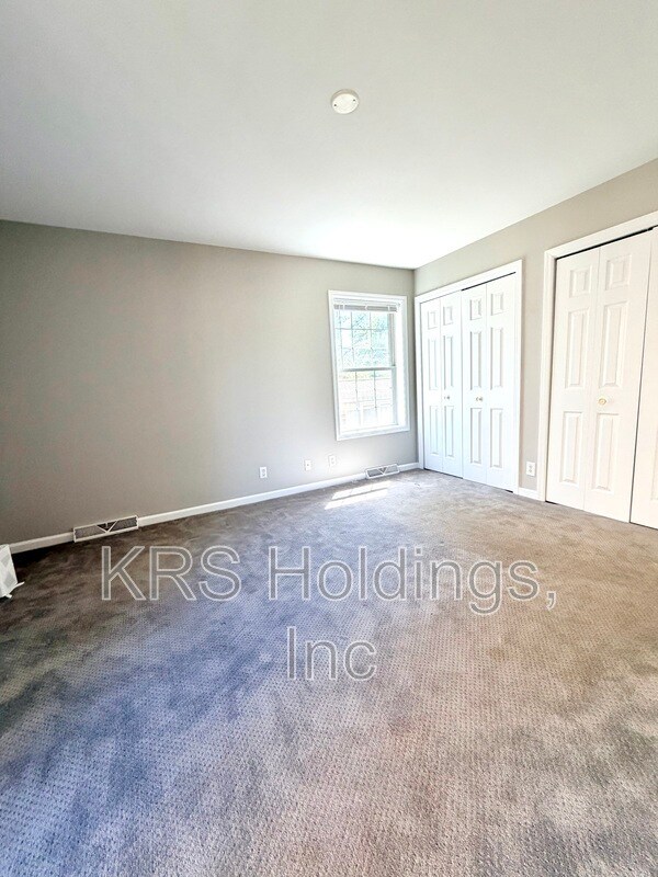 Foto del edificio - 1229 Wood Rd