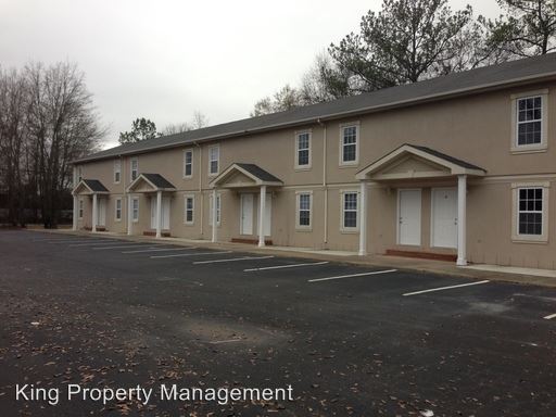 Building Photo - 122 Pine Ln