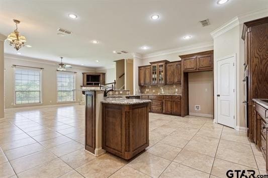 Building Photo - 15233 Wagon Wheel Cir