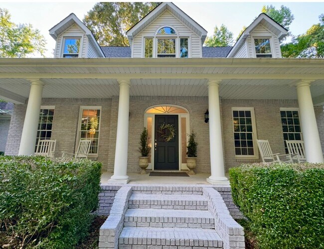 Building Photo - Great Home Available Soon!