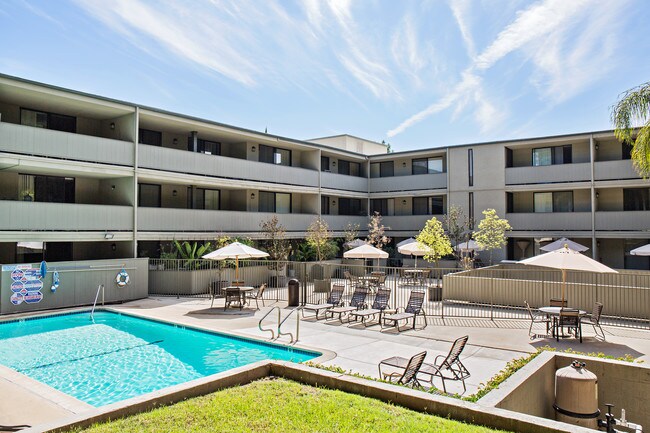 Continental Condominium Homes Apartments La Habra, CA