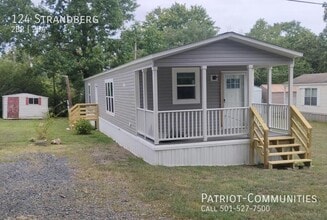 Building Photo - 124 Strandberg Cir