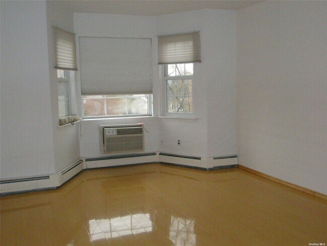 Foto del edificio - 14-1 Bonnie Ln