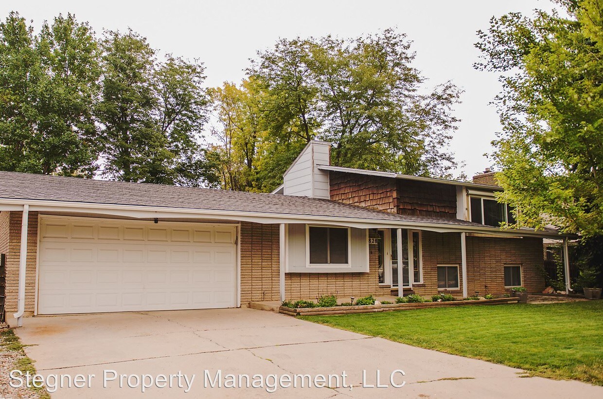 Primary Photo - 3 br, 2.5 bath House - 1828 Axial Dr.