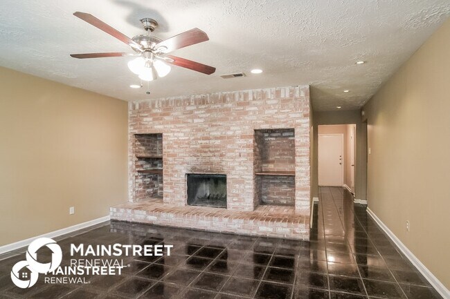 Building Photo - 4514 Rosegate Dr