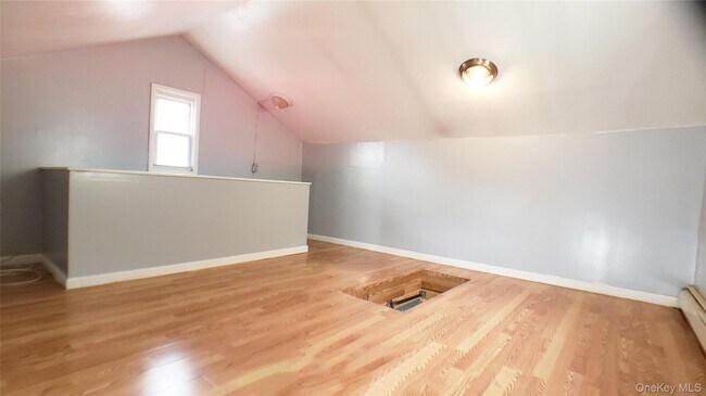 Foto del edificio - 158-43-158-76 76th Ave