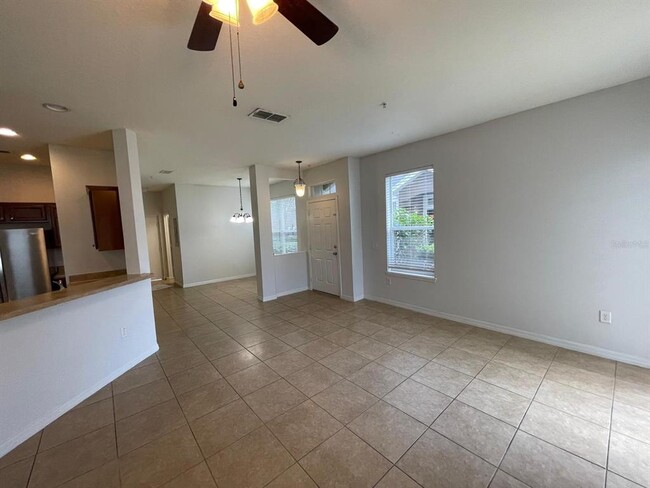 Building Photo - 6510 S Goldenrod Rd