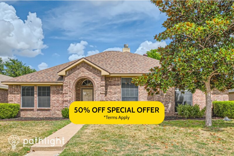 110 Forest Park Lane House Rental in Red Oak, TX