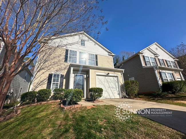 Charming 3 Bedroom 2.5 Bathroom in Meadow Hill - Charming 3 Bedroom 2.5 Bathroom in Meadow Hill House