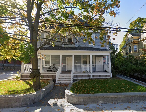 Primary Photo - 12 Harris St