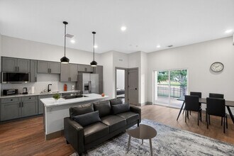 Building Photo - 2450 Wickersham Ln