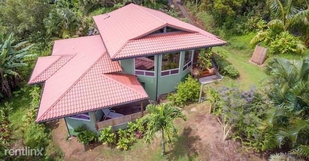 Building Photo - 2 br, 1 bath House - 180 Mokupapa Road