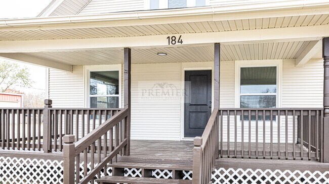 Foto del edificio - 184 W North St