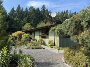 Building Photo - 3112 89th Dr SE