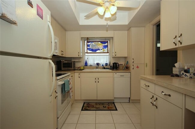 Building Photo - 1411 Normandy Park Dr