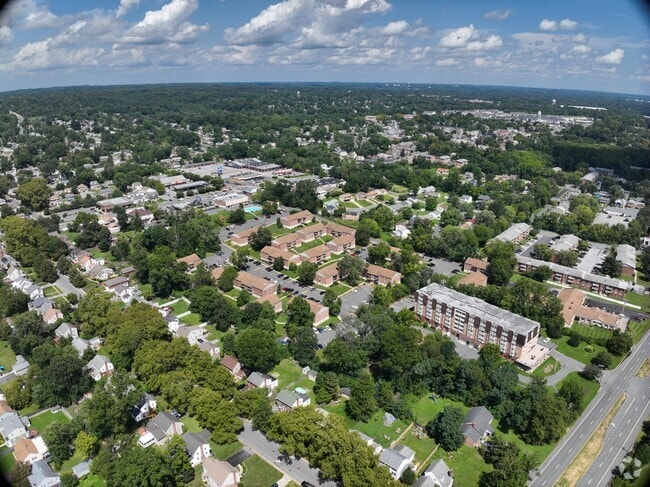 3D Exterior - Hillside Pointe Apartments