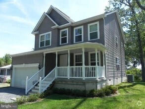 Building Photo - 926 Walnut Ave