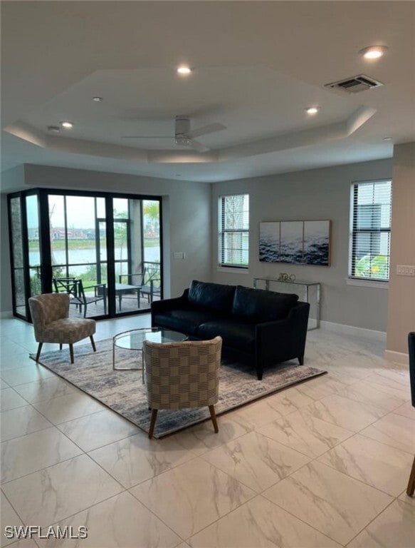 Foto del edificio - 15257 Zeno Wy