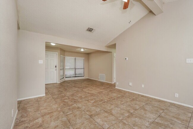 Foto del edificio - 7534 Rustic Trail