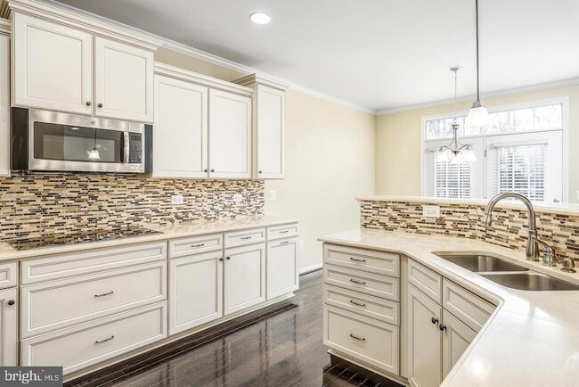 Foto del edificio - 10625 Legacy Ln