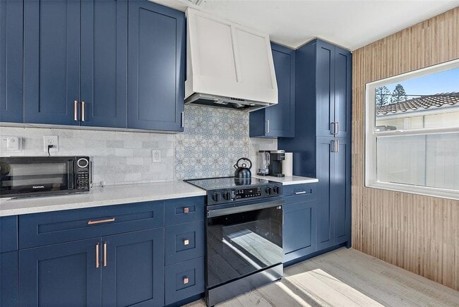 Foto del edificio - 10132 4th St E