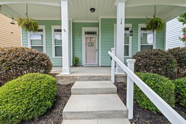 Foto del edificio - Available Now!  This is THE HOUSE.