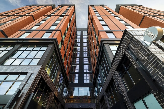 Building Photo - oLiv Hetzel