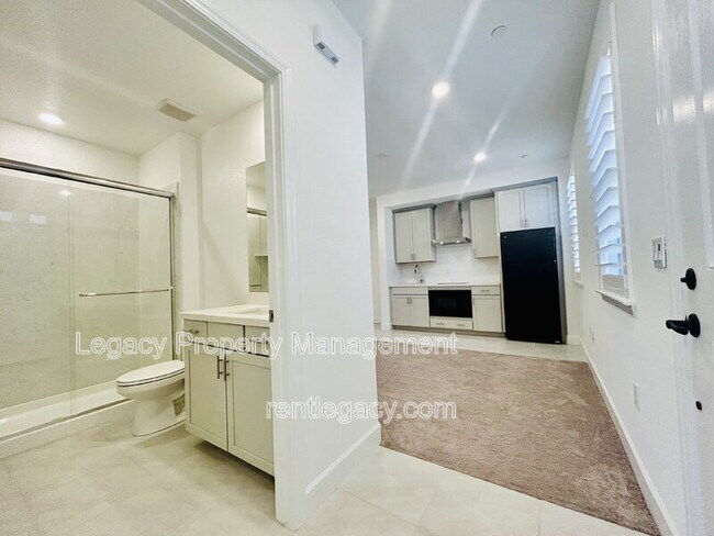 Foto del edificio - 4098 Azul Way