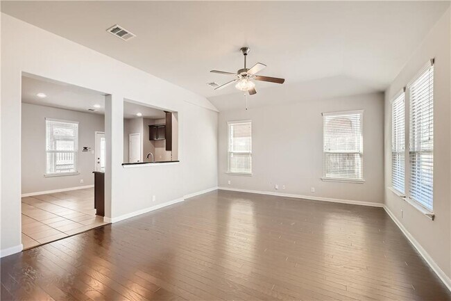 Foto del edificio - 657 Heritage Springs Trail