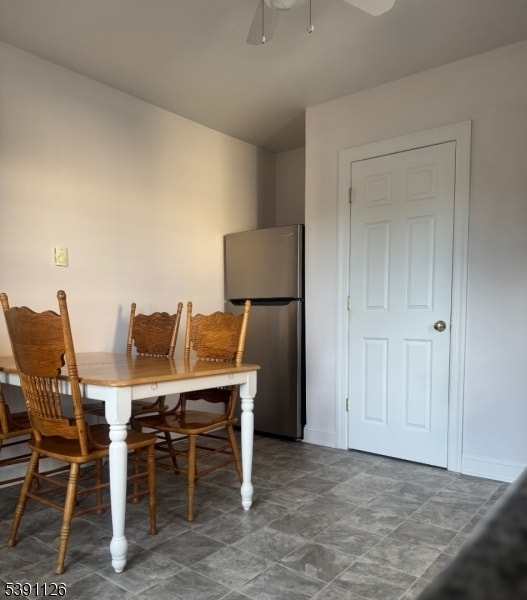 Building Photo - 140 W 2nd Ave