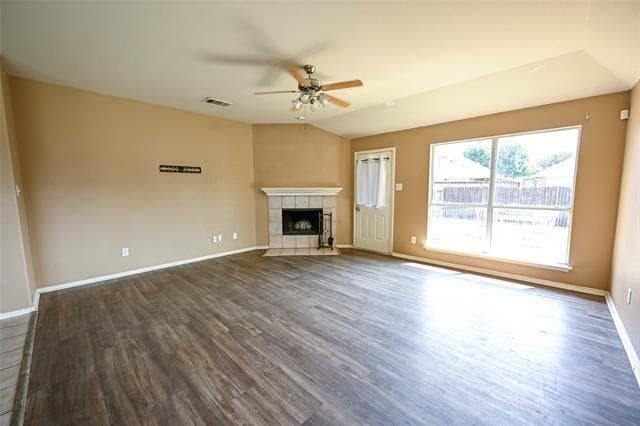 Foto del edificio - 13520 Valley Mills Dr