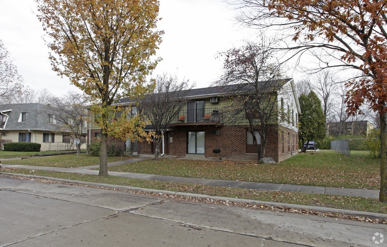Foto principal - 8952 N Michele St