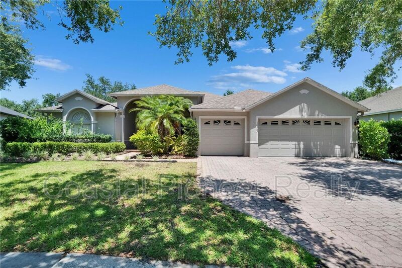 Foto principal - 16367 Ashington Park Dr
