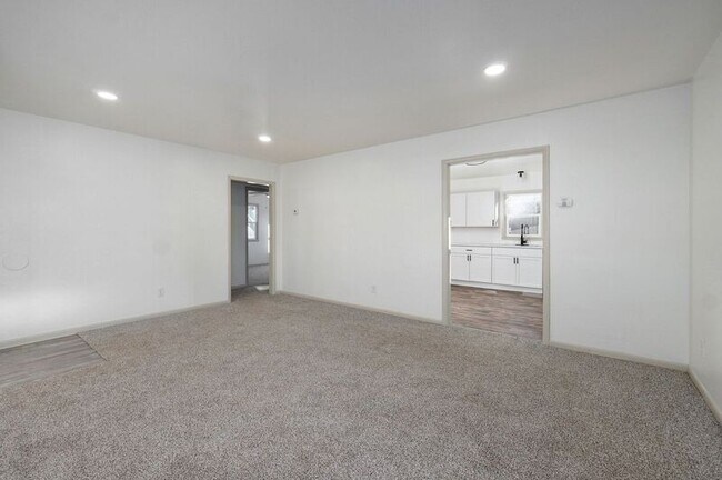 Foto del edificio - 1816 W Olive St