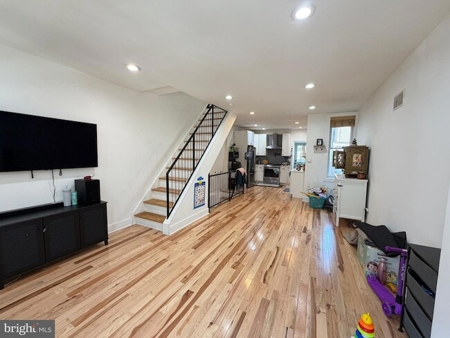 Photo - 2937 Nicholas St Townhome