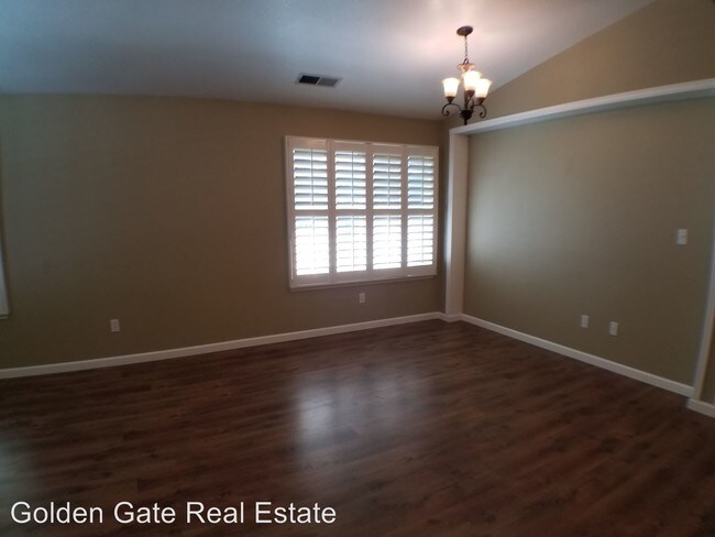 Foto del edificio - 1025 Stonecrest Dr