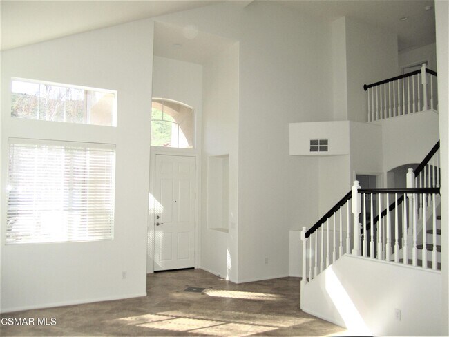 Building Photo - 1984 Winterset Pl