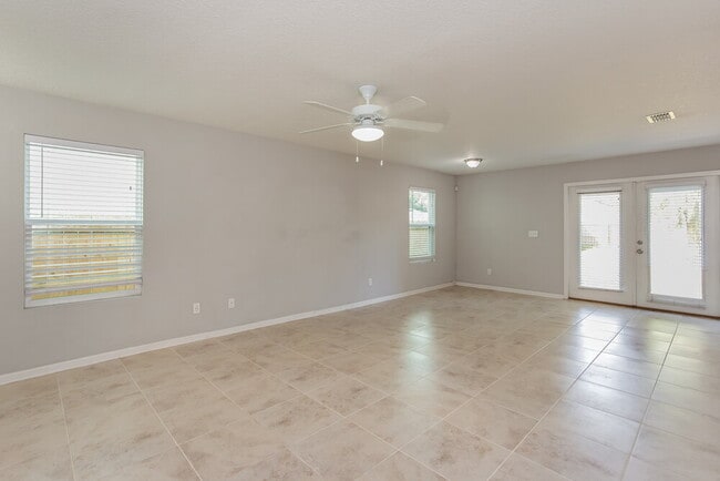 Building Photo - 8349 Highfield Ave