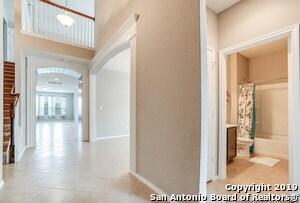Building Photo - 13915 Persimmon Cv