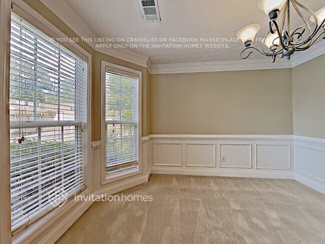 Foto del edificio - 4501 Keenly Valley Dr NE