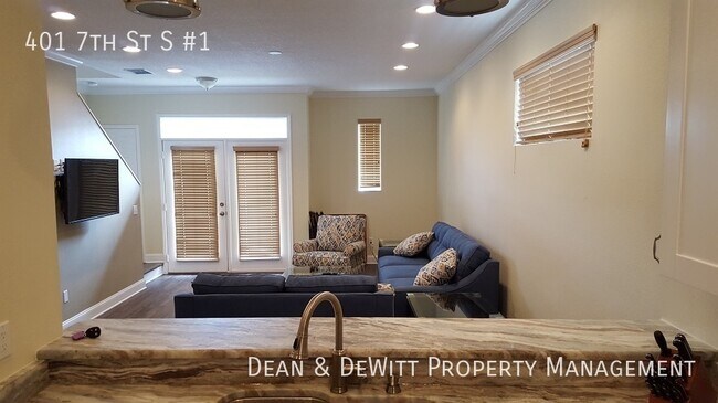 Foto del edificio - 401 7th St S