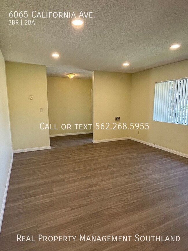 Foto del edificio - Beautiful 3 Bedroom 2 Bath Unit Available ...