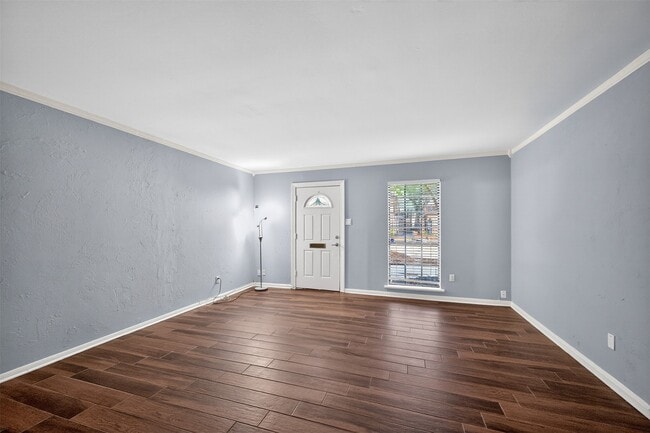 Building Photo - 5231 Arboles Dr