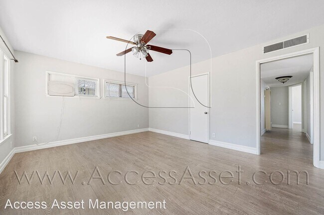 Foto del edificio - 3 br, 1 bath House - 2840 N F St