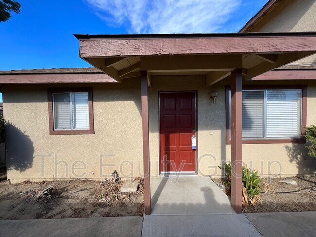 Building Photo - 1040 Stonegate Cove Dr