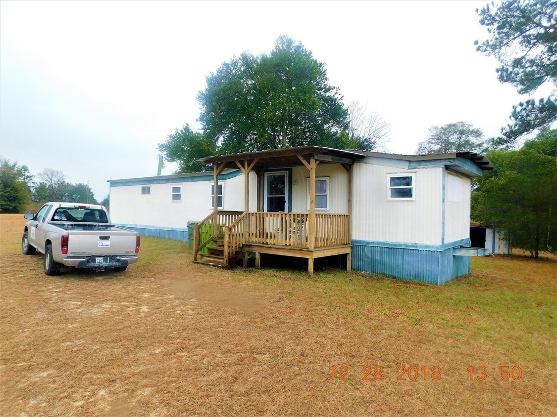 Primary Photo - 204 Spears Creek Church Rd