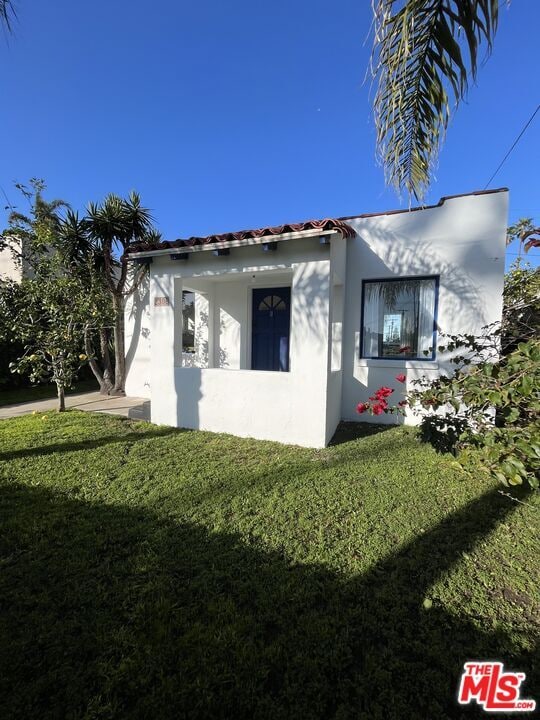 Building Photo - 2306 Pisani Pl
