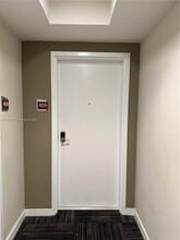 Building Photo - 7875 NW 107th Ave