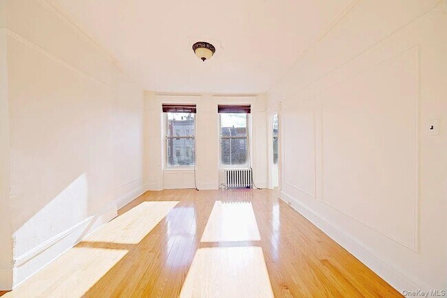 Foto del edificio - 611 Bainbridge St.